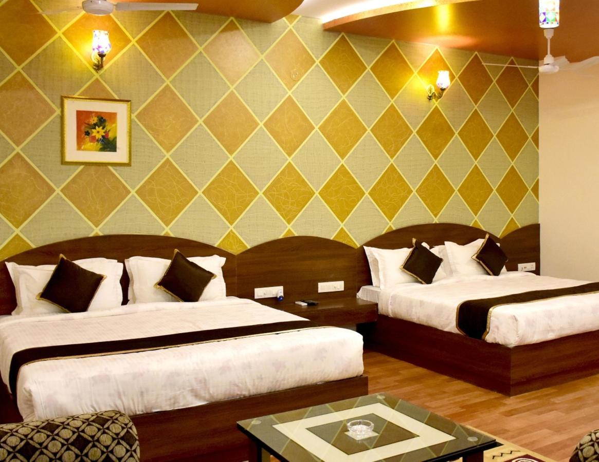 Hotel Hari Bhavan Palace Bikaner Buitenkant foto